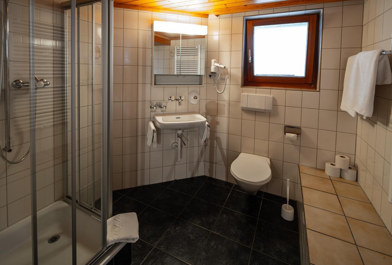 Hotel Restaurant Simplon Frutigen Luaran gambar